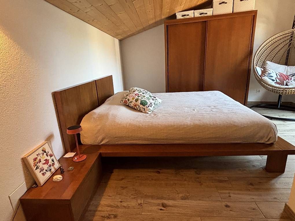Letti: Camera da letto completa in legno   prezzo trattabile – Usato da Vezia venduto da mar_lsw8