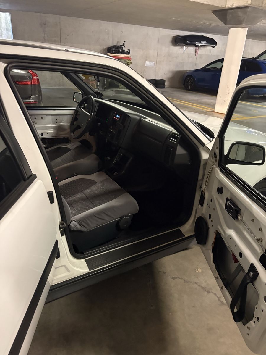Volvo Automobili: Volvo 460 2.0 GLE  – Usato da Luzern venduto da alm_w86n 6