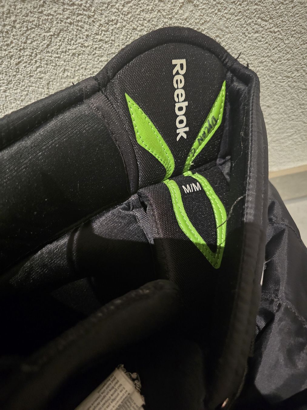 Reebok Protezioni & Imbottiture: cuissette reebok 12k – Usato da vallon venduto da Djsubway 2
