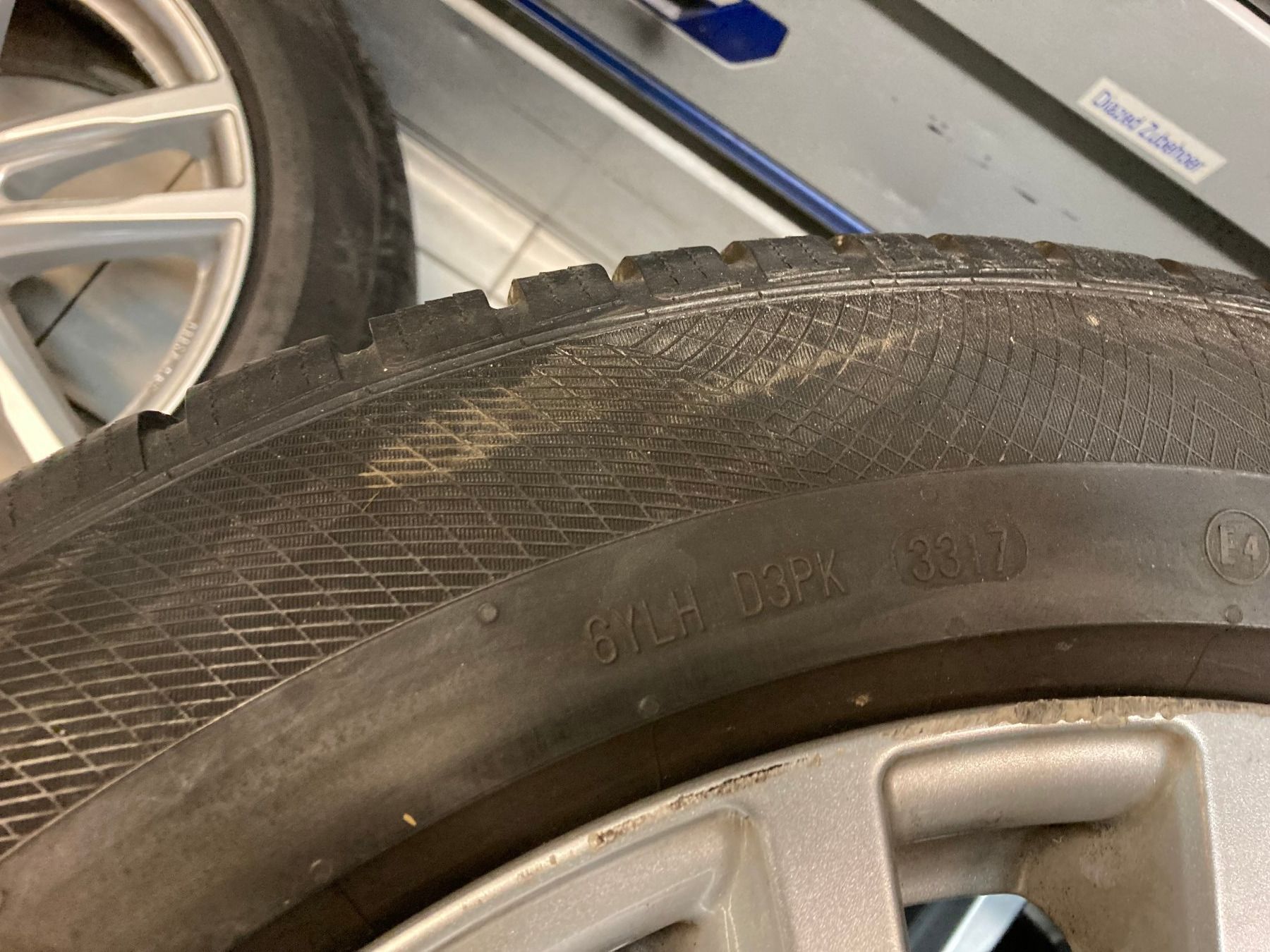 BMW Pneumatici & Ruote complete: BMW X5 Winterräder 255/50R19 – Usato da Cham venduto da WB2223 5