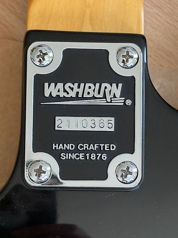 Washburn Strumenti musicali: Guitare Electrique Washburn MG 20 – Usato da Lausanne venduto da Saiyan 2