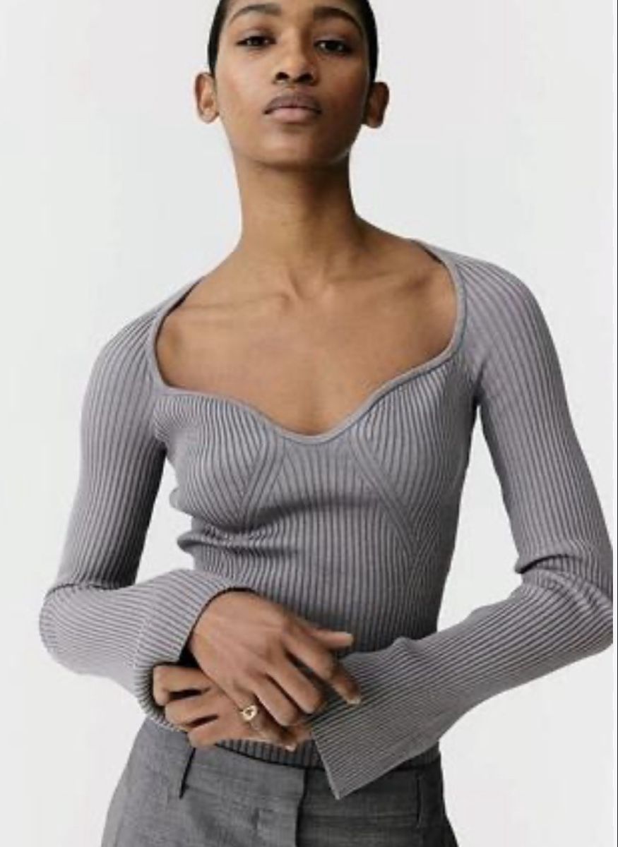 Tops: Rippstrick Pullover langarm grau Grösse XS neuwertig – Neuf (Voir description) à Siebnen par koschitoschi 1