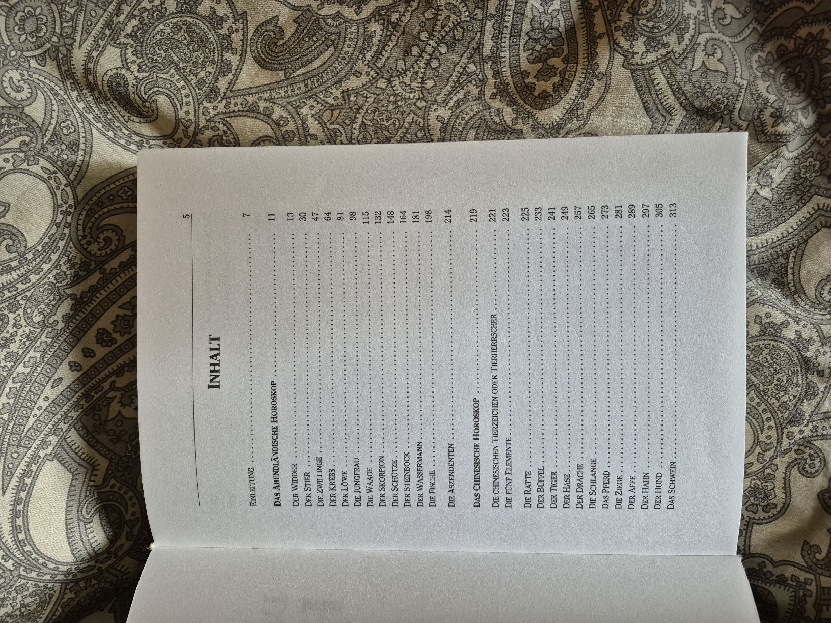 Libri: Buch Das grosse Buch der Horoskope – Usato da Holzhäusern ZG venduto da el.hae.1 2