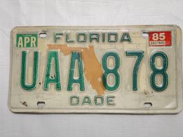 USA Florida Nummernschild UAA 878, Jahrgang 1985, Dade