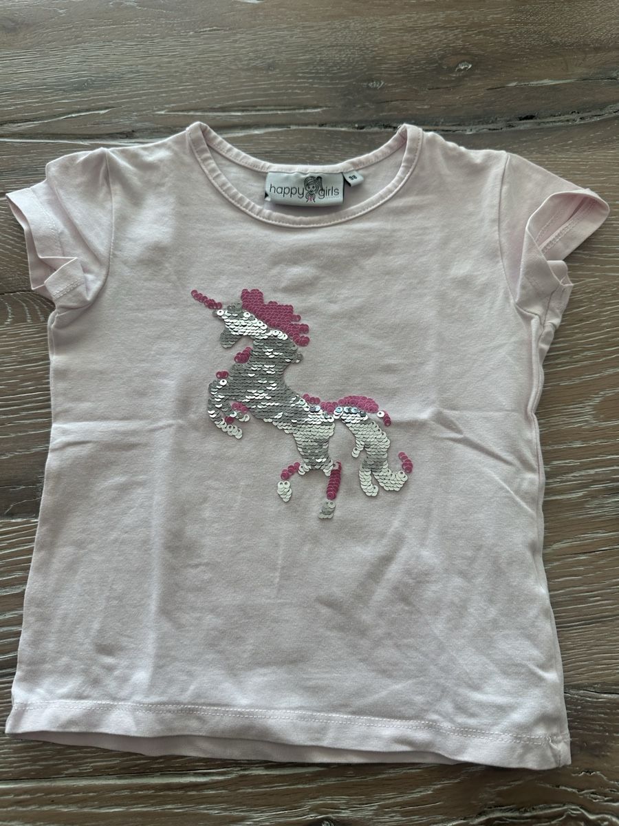 H&M Blusen, T-Shirts & Tops: Rosa Mädchen Shirts Gr. 98 mit Cap!🍭🍬🍬 – Gebraucht aus Safenwil von Whoopie1 4