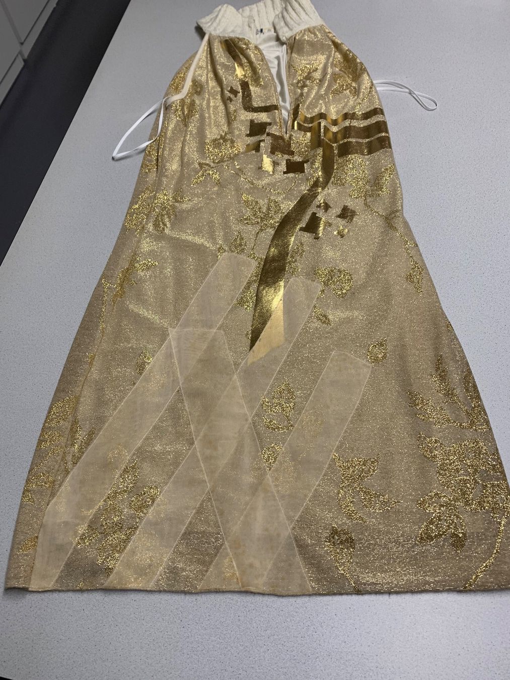 Vestiti: Wunderschönes Abendkleid Gr. M made in Italy – Usato da Biel-Benken BL venduto da PANORMUS 2