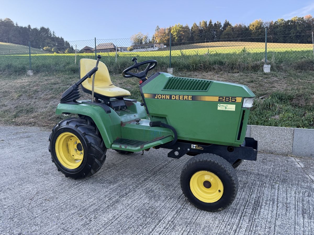 John Deere Trattori: JOHN DEERE 285 Rasentraktor – Usato da Reisiswil venduto da uleibundgut 3