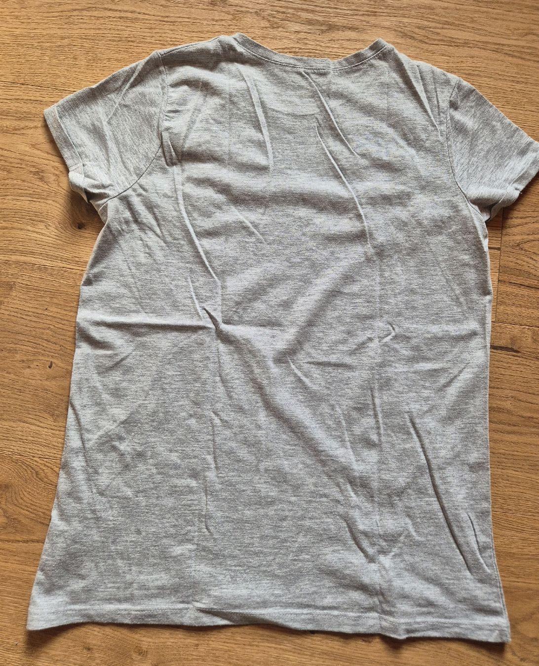 T-shirt: Schönes T-Shirt mit Blumen – Usato da Gams venduto da federli29 1