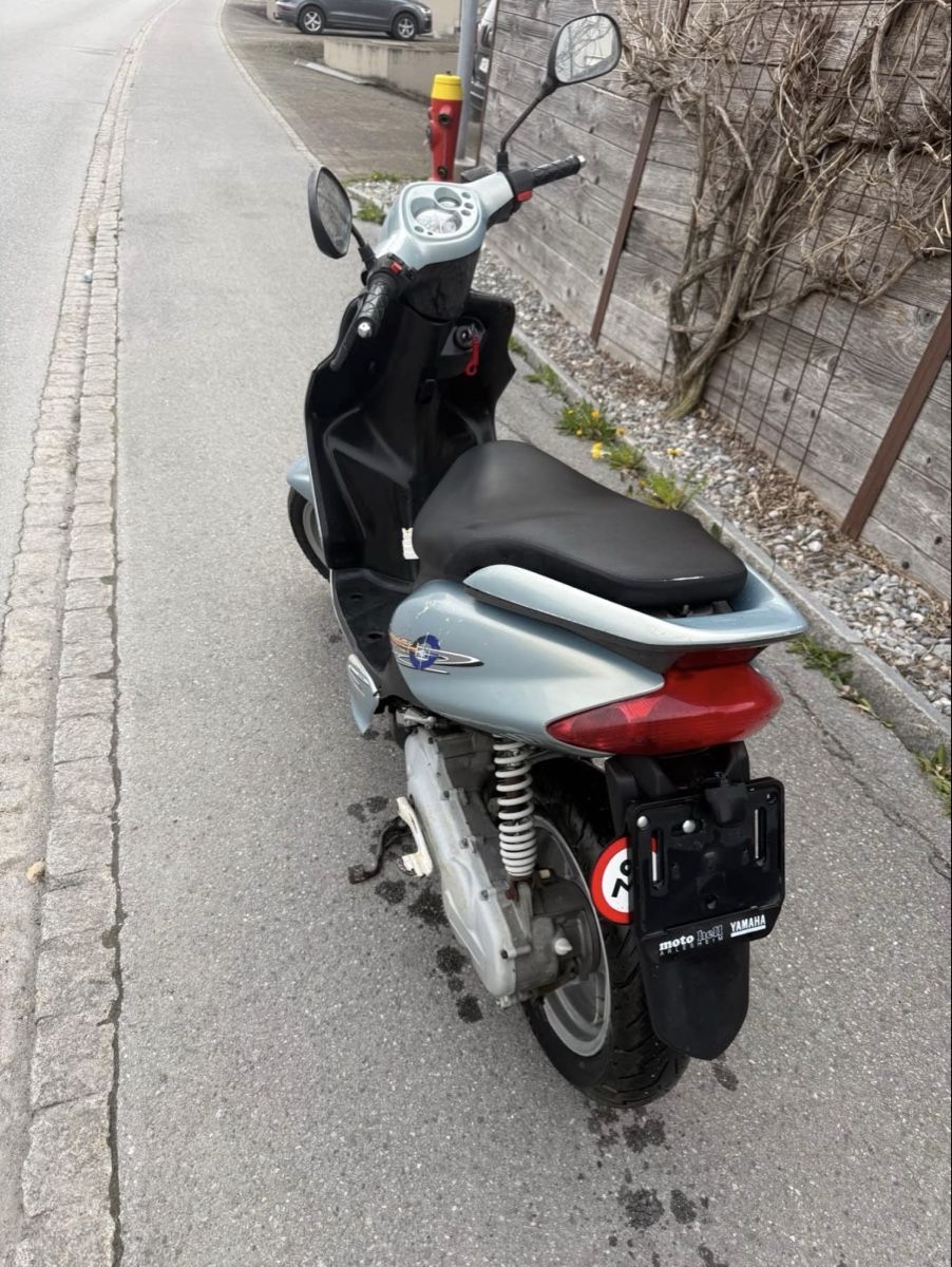 Yamaha Scooter: Roller – Usato da Oberbüren venduto da kou_xlm8 2