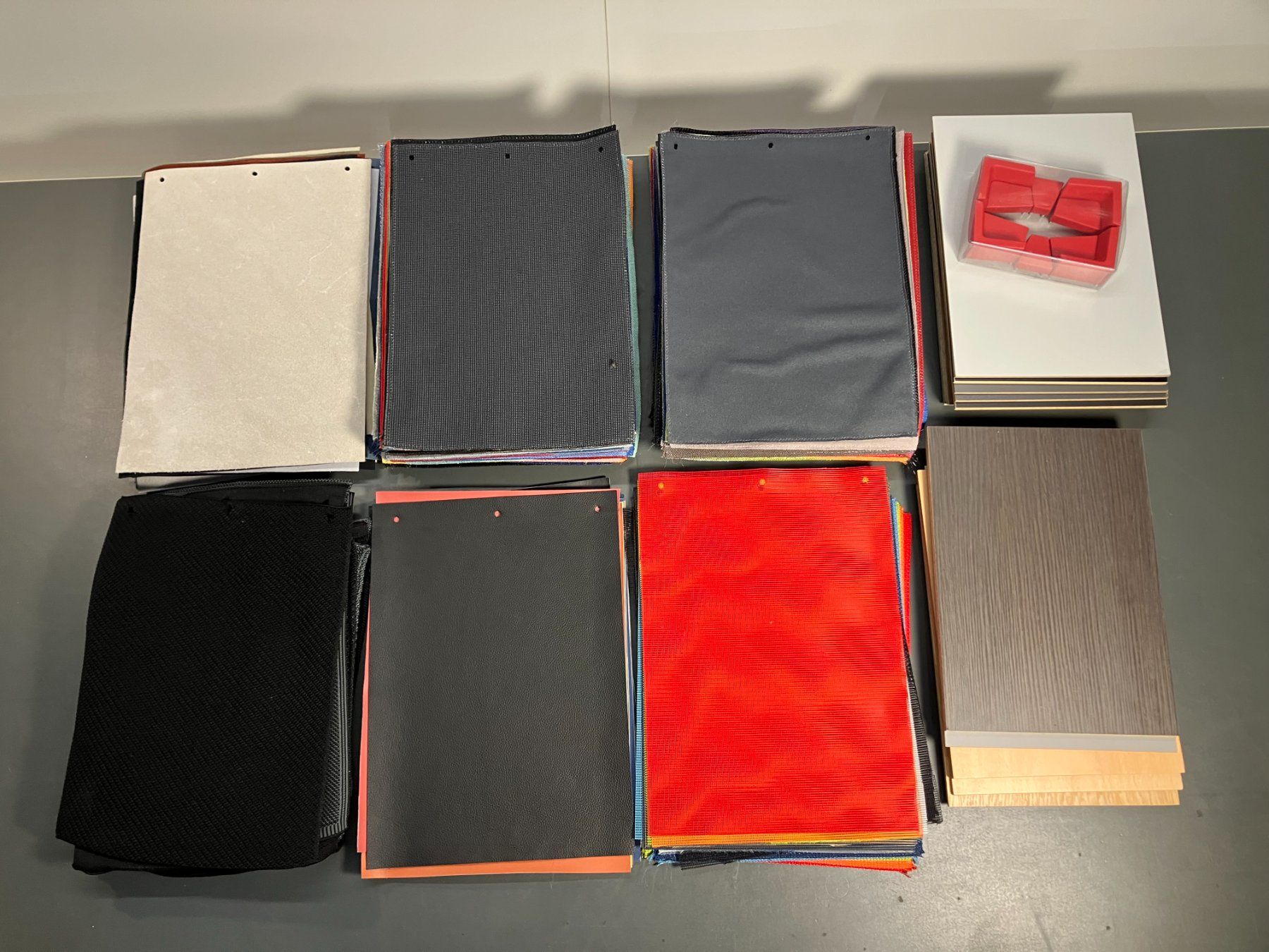 Bastelsets: gr. Posten div. Leder, Textil, Netz u. Oberfl. Muster ab 1.- – Gebraucht aus Lichtensteig von Buy24International 8