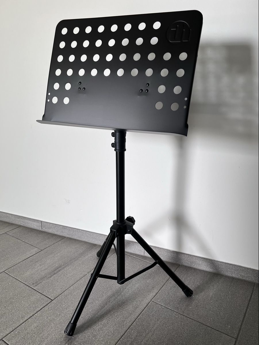 Supporti per strumenti musicali & leggii: Notenständer Adam Hall – Usato da Besenbüren venduto da Moonbeam