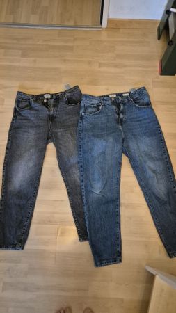 C&A Mom Jeans Grösse 42 (blau und grau)