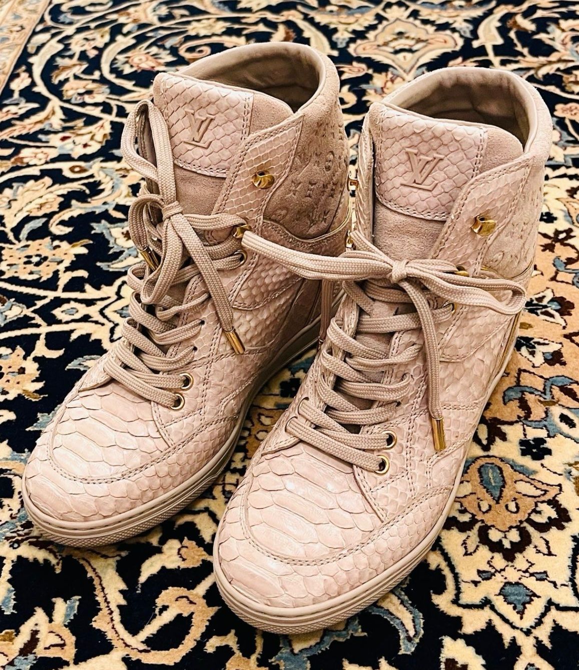 Louis Vuitton Damenschuhe: Original Louis Vuitton Python Sneakers, Gr 36 – Gebraucht aus Dättwil AG von nika8810 1