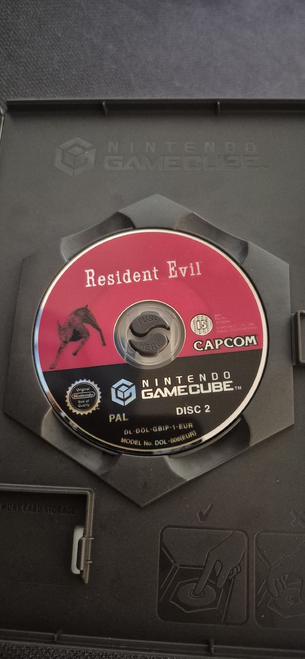 Capcom Spiele: RESIDENT EVIL 1 GAMECUBE DEUTSCH RETRO GAMING 2 DISCS 2002 – Gebraucht aus Grand-Lancy von luc111 4