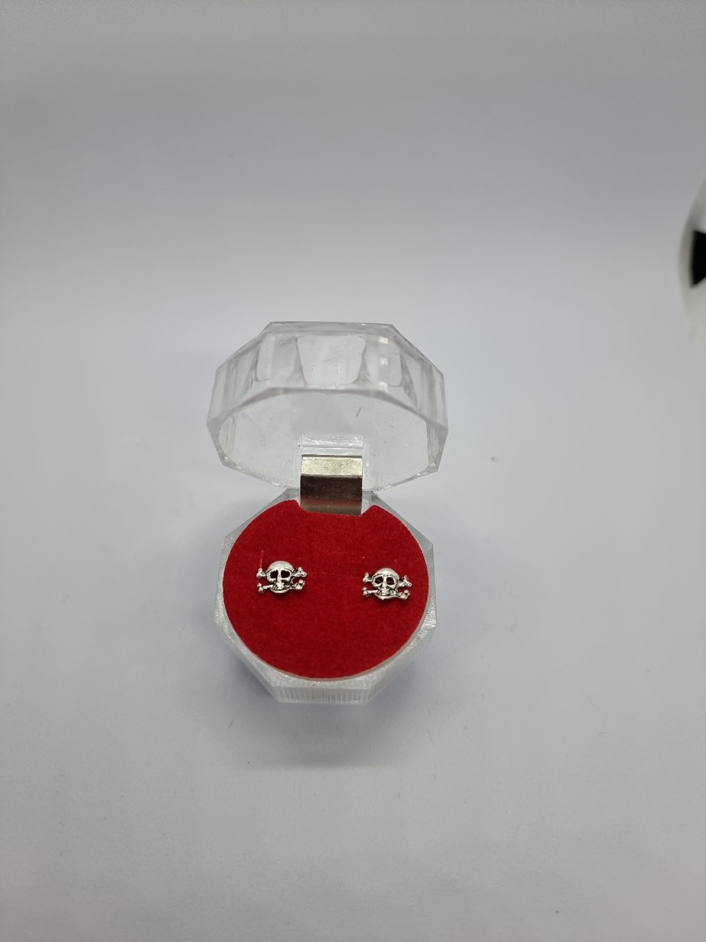 Orecchini pendenti & Orecchini a lobo: Silber Ohrstecker Totenkopf Gothic Emo 925er Silber – Nuovo e nell'imballaggio originale da Basel venduto da Joex02 2