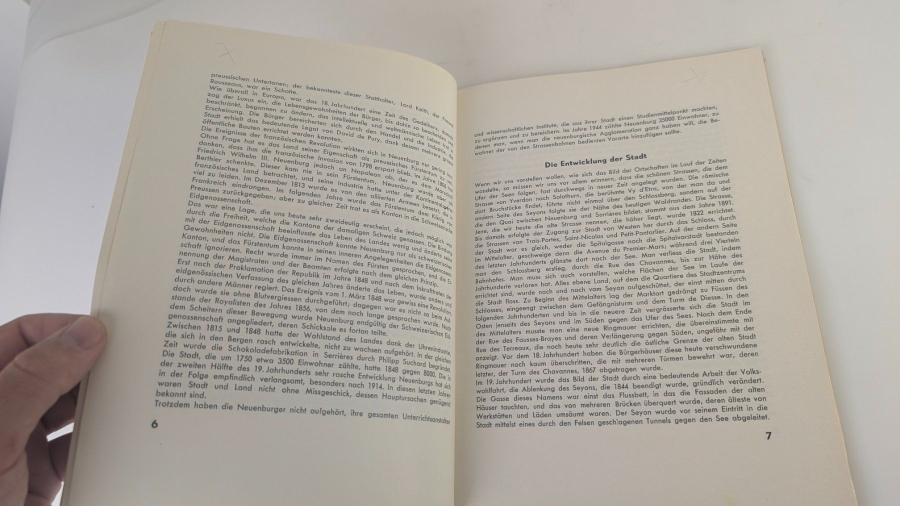 Libri: Schweizer Heimatbücher: Neuenburg 1944 – Usato da Zürich venduto da axolottchen 7