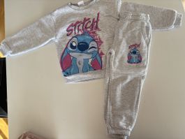 Stitch Jogginganzug, Grösse 110 Top Zustand für den Frühling