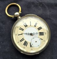 Schlüsseltaschenuhr läuft