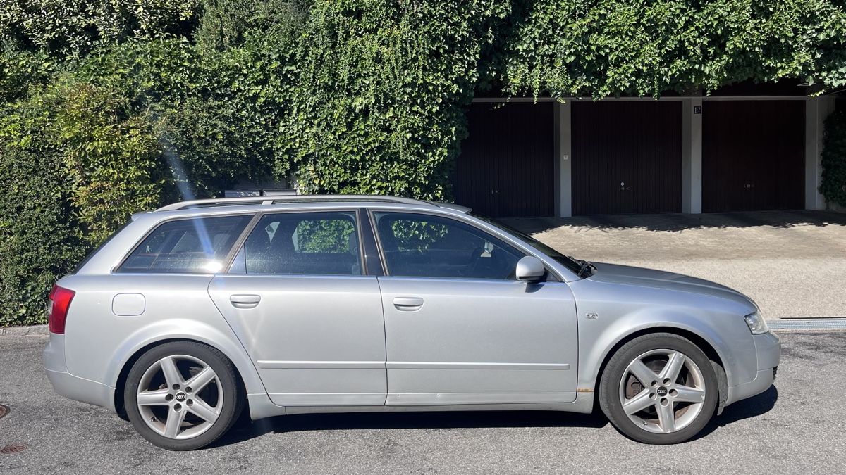 Audi Automobili: Audi A4 1.8 T Quattro – Usato da Hilterfingen venduto da lei_l5vq 1