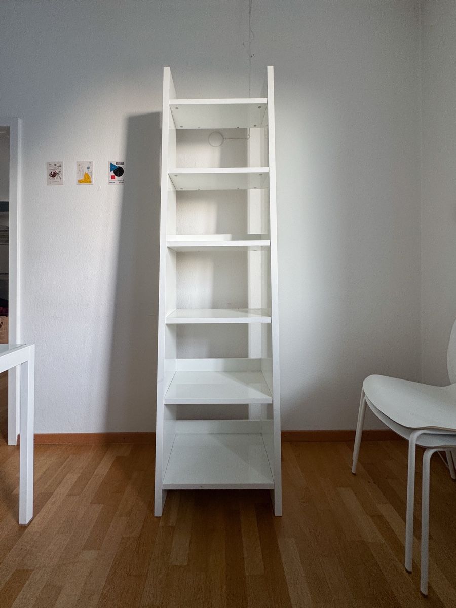 Scaffali: Hohes Regal hochglanz mit 6 Fächern – Usato da Zürich venduto da luvari