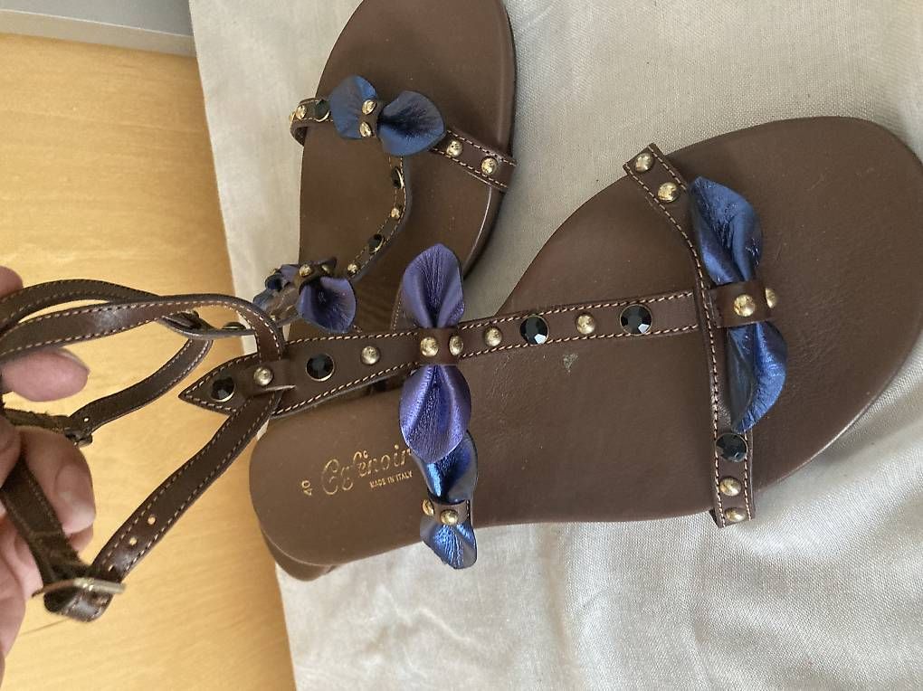Damenschuhe: CAFE NOIRE Sandalen Gr.39,5 Leder Schuhe – Gebraucht aus Oftringen von Odessa65