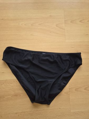 Badehose Damen schwarz Grösse XL neuwertig