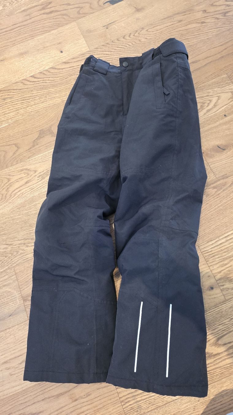 Trevolution Hosen: Skihose schwarz Grösse 134  – Gebraucht aus Dietikon von alanda01