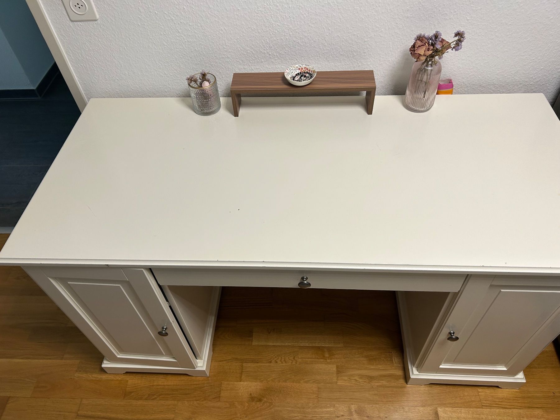 Scrivanie: Schreibtisch / Bürotisch / Basteltisch – Usato da Winterthur venduto da ruh_rv5q 2
