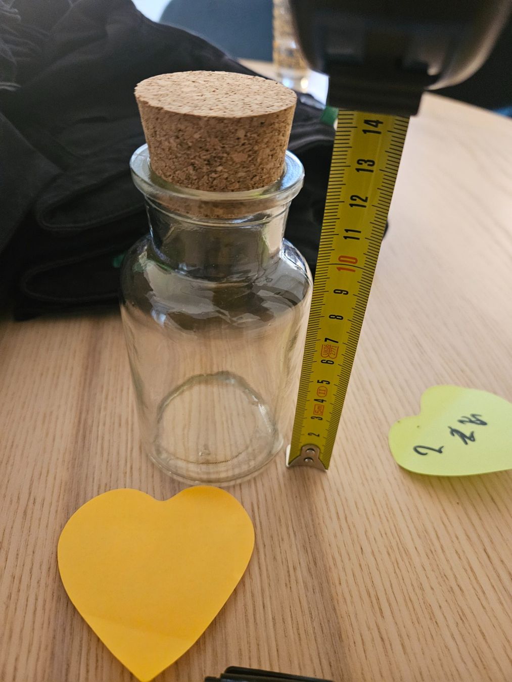 Gläser: Glas mit Korken (H) – Gebraucht aus Luzern von Lucan_Valerius