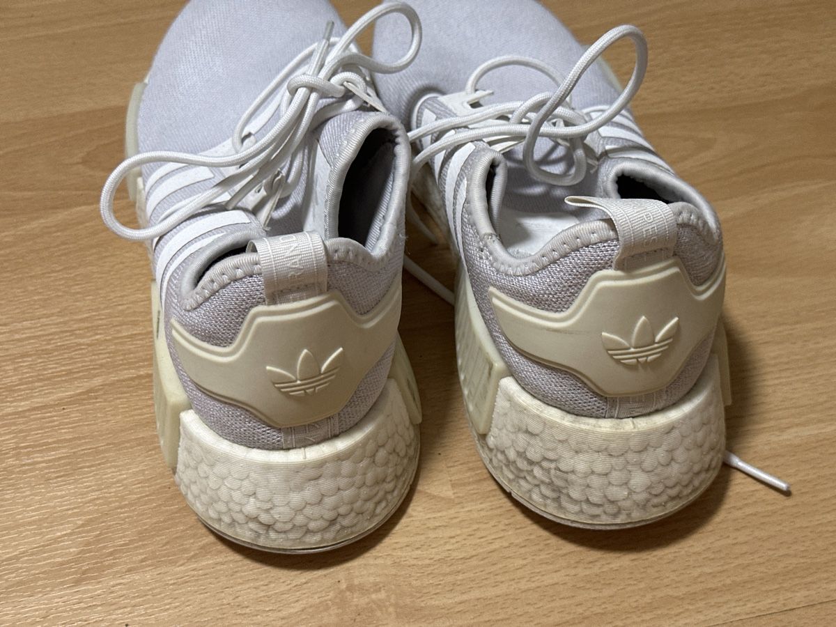 adidas gazelle silver green womens Adidas NMD XR1 Triple White