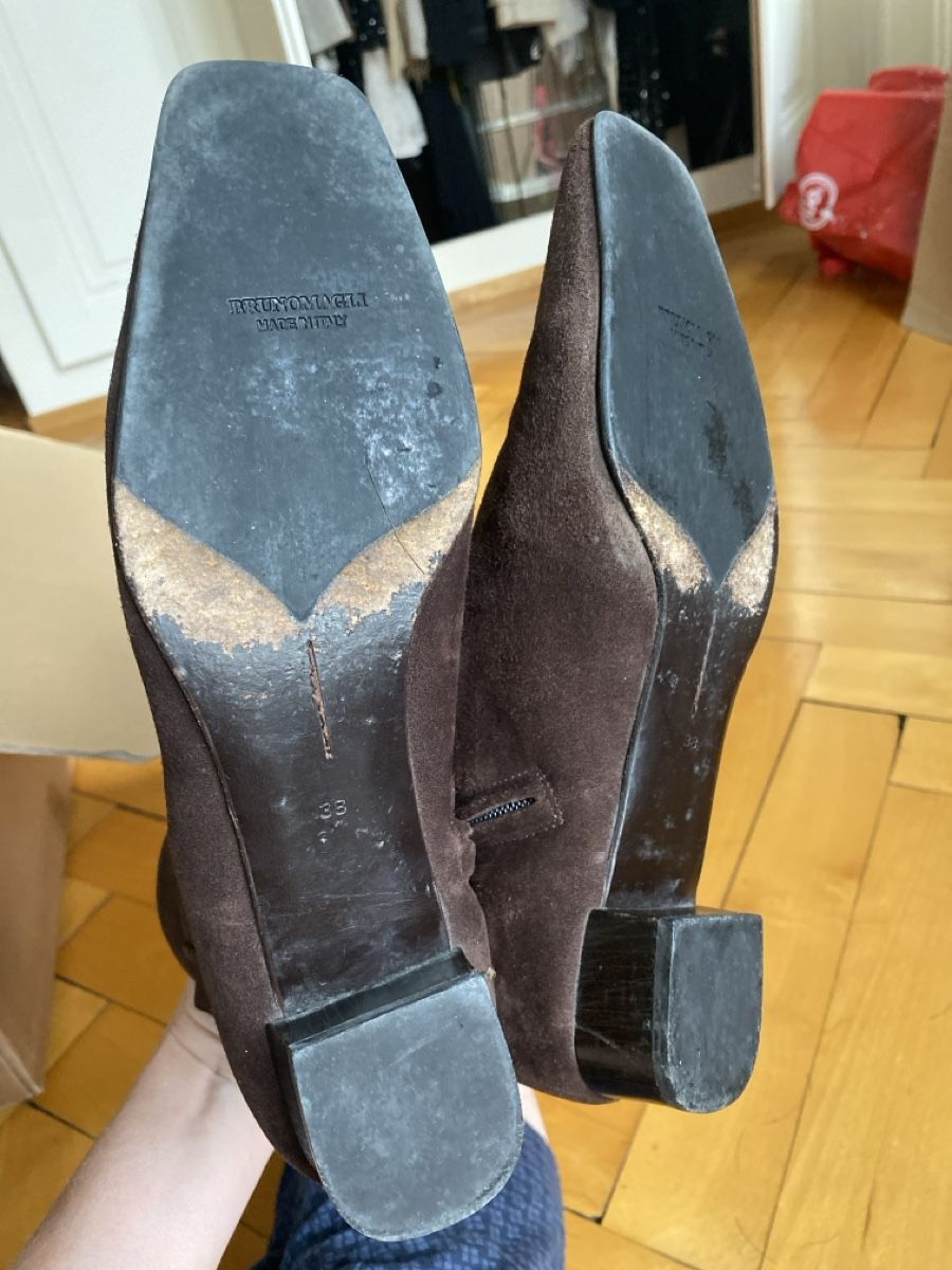 Scarpe da donna: Bottines daim marron Bruno Magli 38 interieur fourrure – Usato da Küssnacht am Rigi venduto da CALIFRASQUI 2