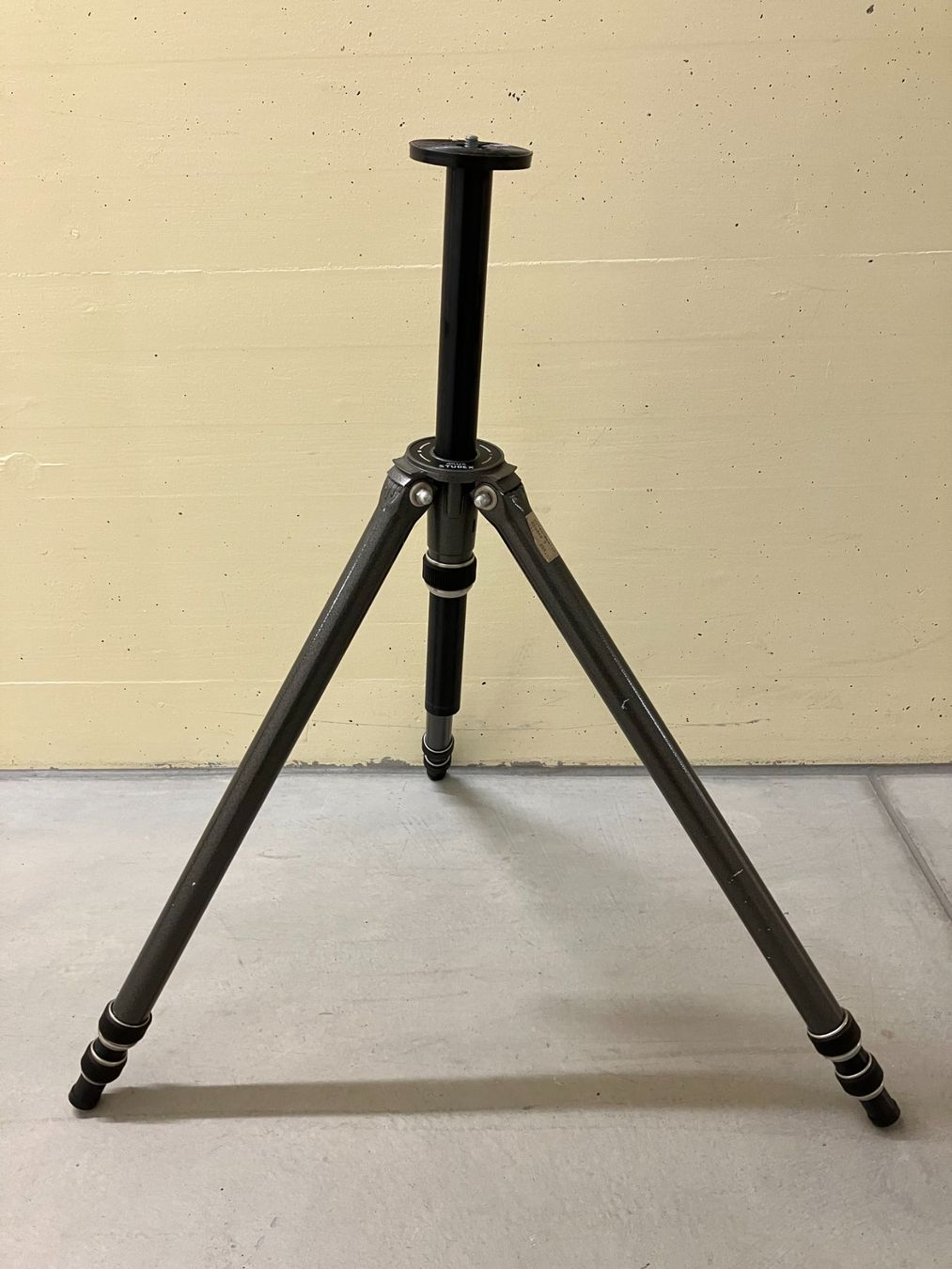 Gitzo Treppiedi & Teste: Gitzo 301 Studex Stativ – Usato da Zug venduto da Parabens 1