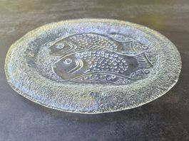 Servierplatte aus Glas mit Fischmotiv, oval