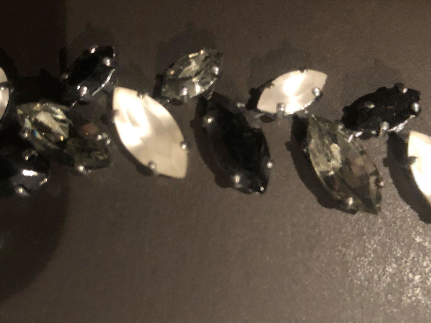 Catenine: Halskette in weiss, grau-schwarz – Usato da Meggen venduto da Meggeni 3