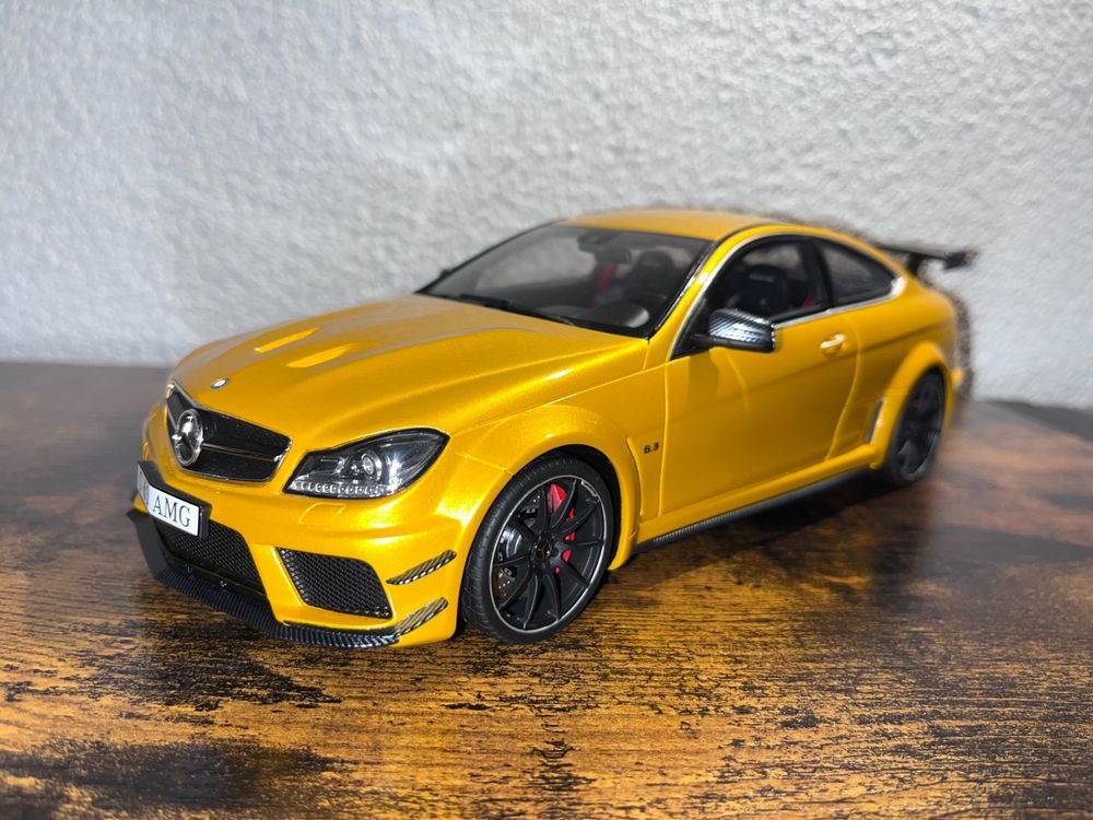 1:18 Mercedes C63 AMG Blackseries GT-Spirit (Gebraucht) in Kradolf für
