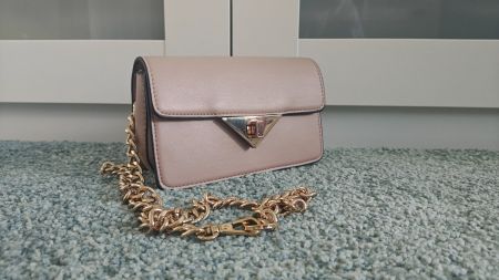 Kleine Tasche in der Farbe Rosé-Asch