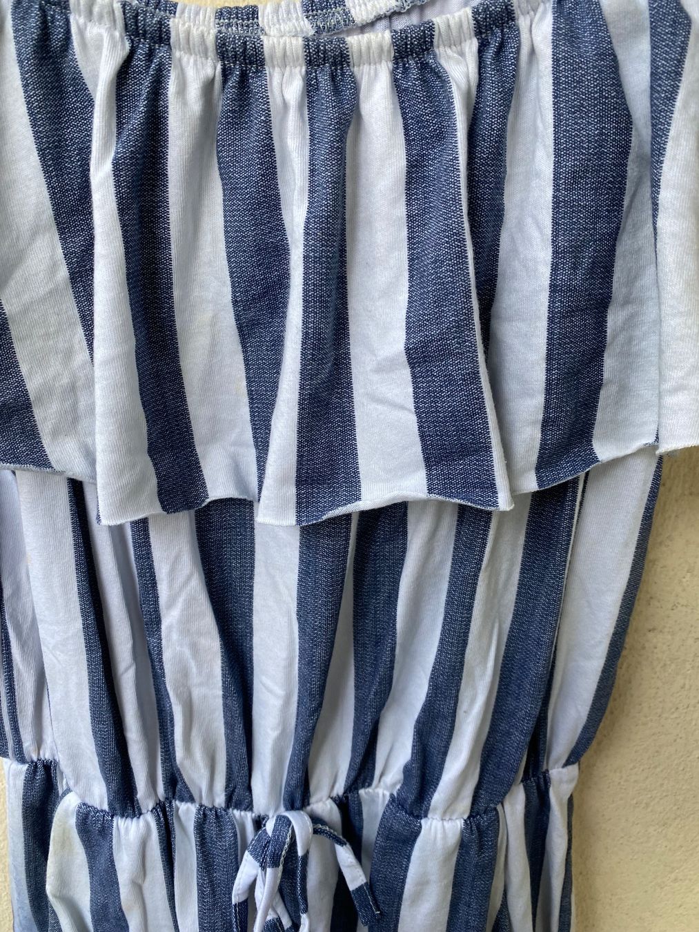 Tute: Combishort à rayures bleues et blanches taille M – Usato da Genève venduto da lejardindesvetements 1