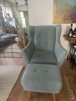 Ohrensessel mit Hocker, guter Zustand