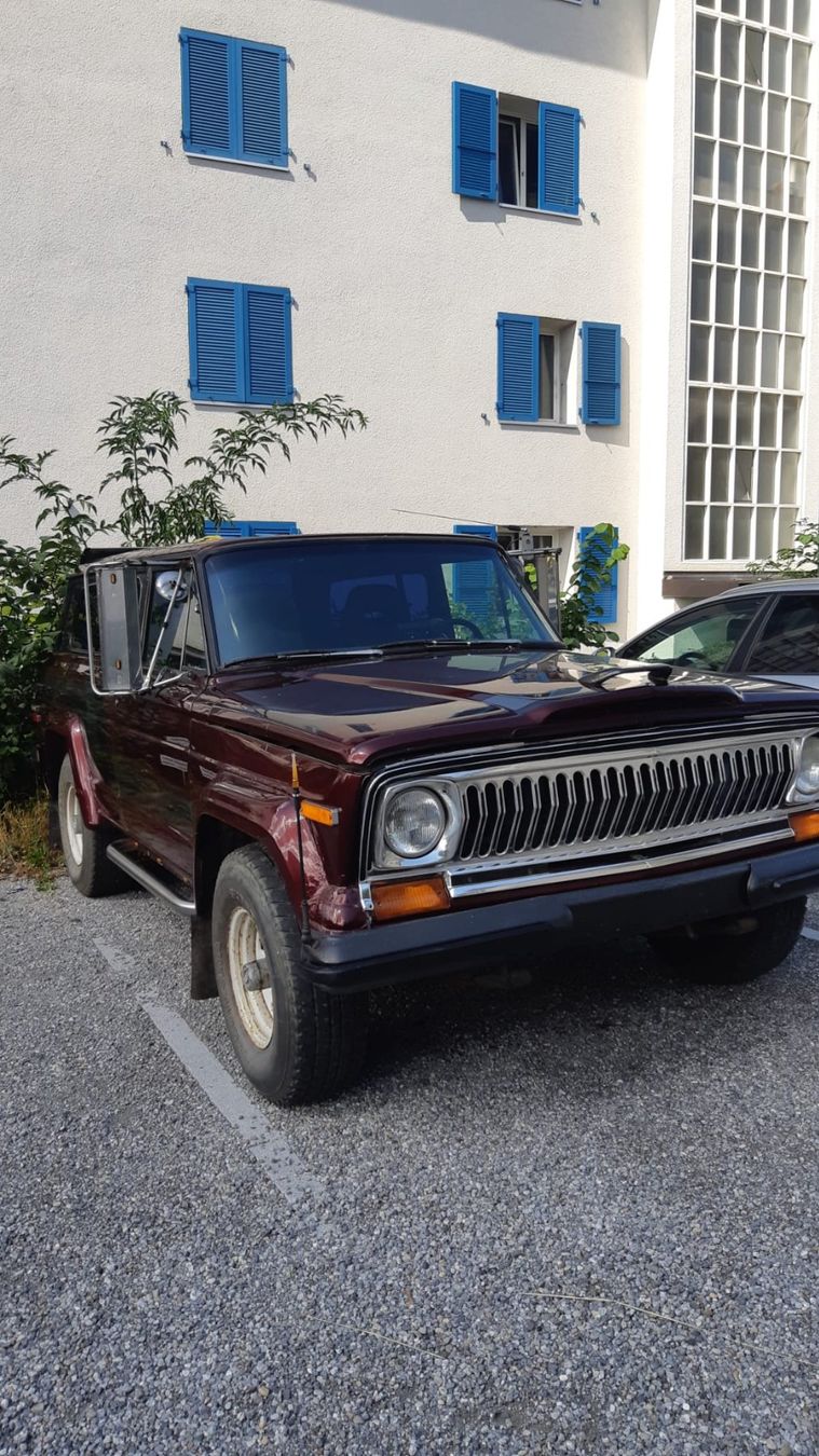 Autos: Jeep Cherokee Chief – D'occasion à Düdingen par Isenschmid52 2