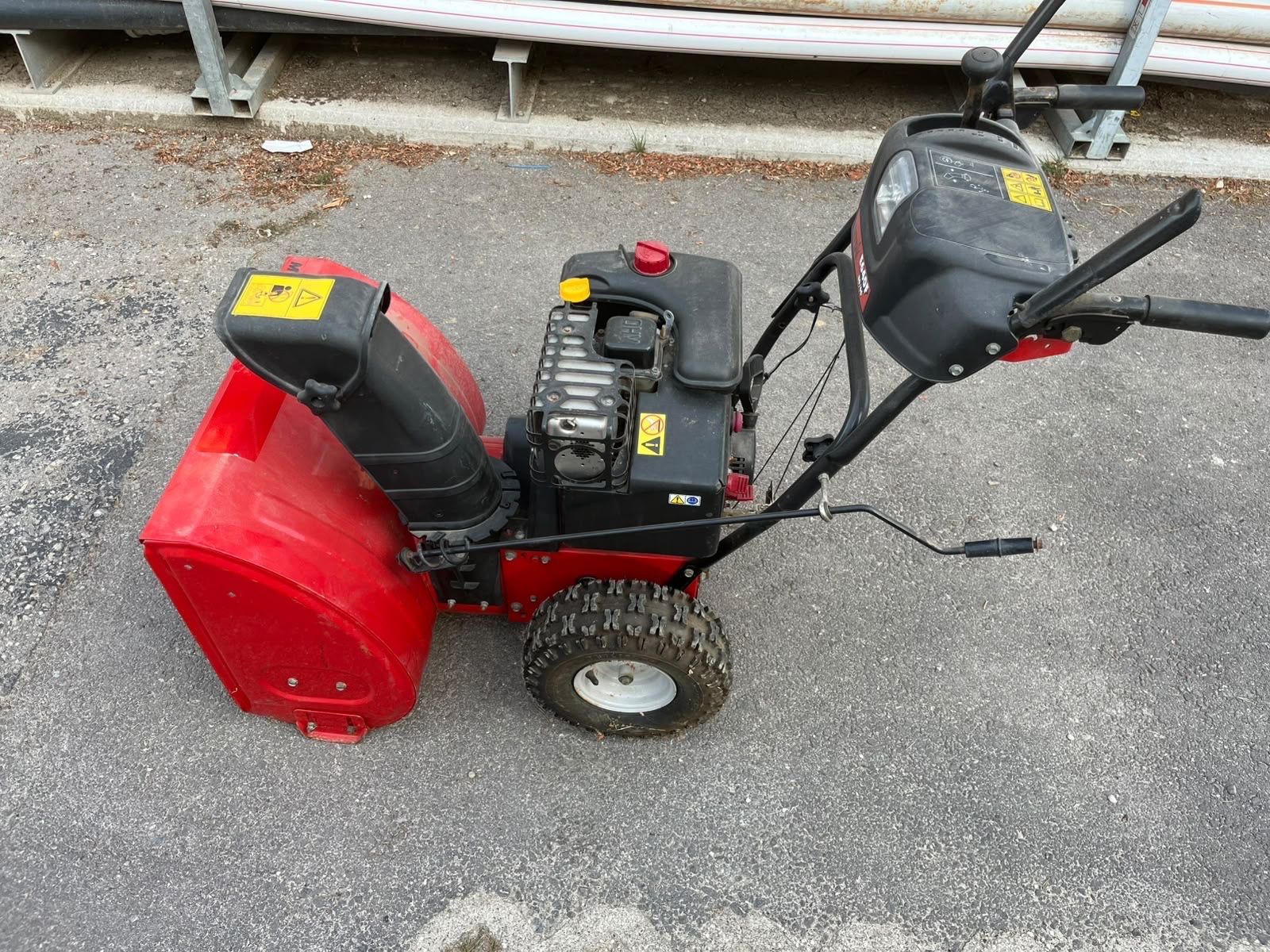 Mtd Déneigement: Schneefräse MTD E640F – D'occasion à Flumenthal par Deere6110