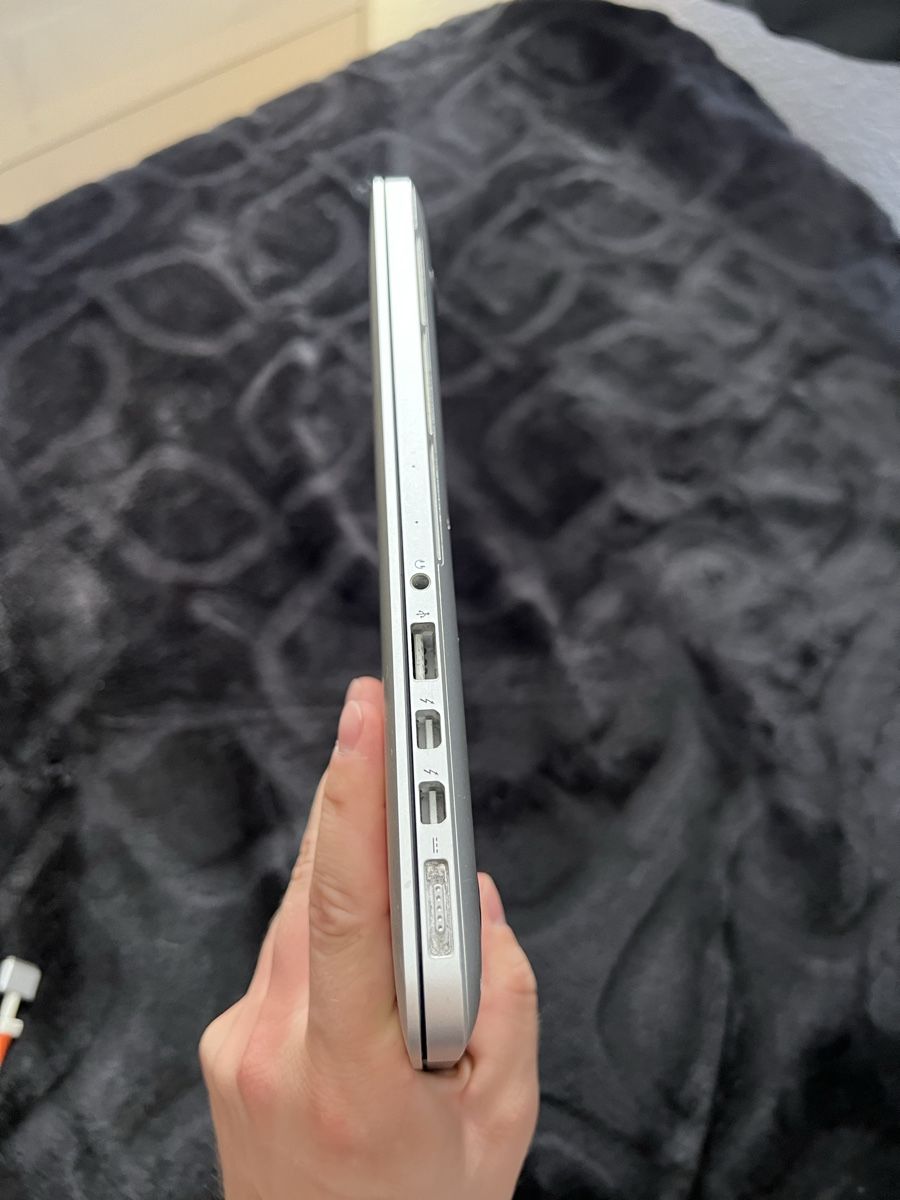 Apple Notebook: MacBook Pro 4 – Usato da Frauenfeld venduto da bar_8v6b 3