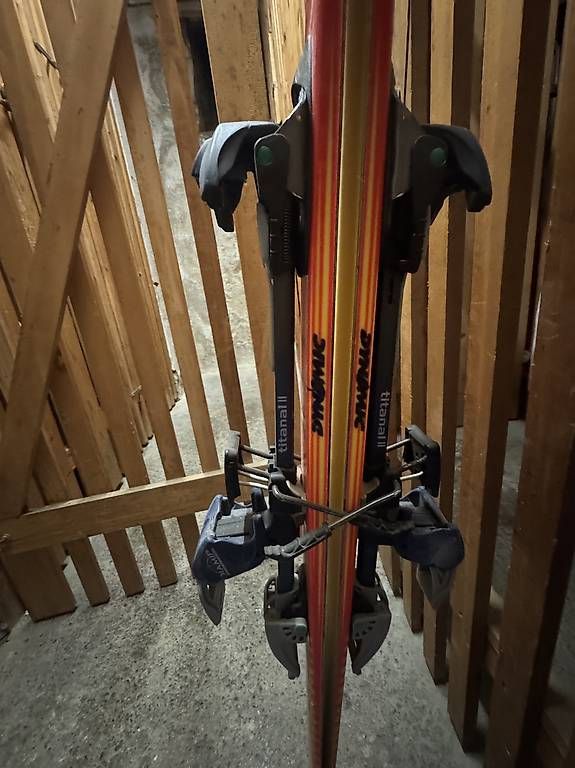 Skis: Ski – Gebraucht aus Zürich von esr_gj2w 1