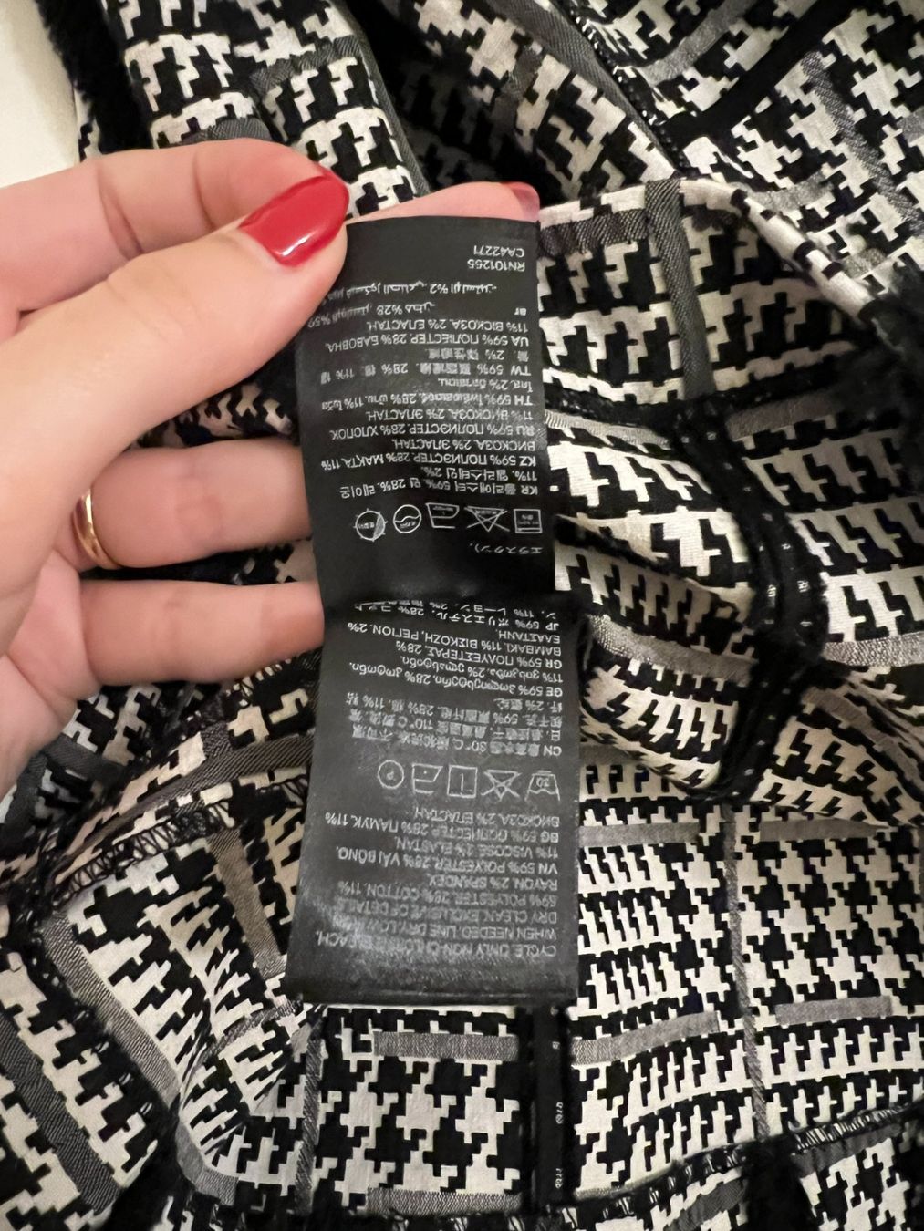 H&M Gonne: Rock H&M EUR 40 – Usato da Horgen venduto da linuxrp 8