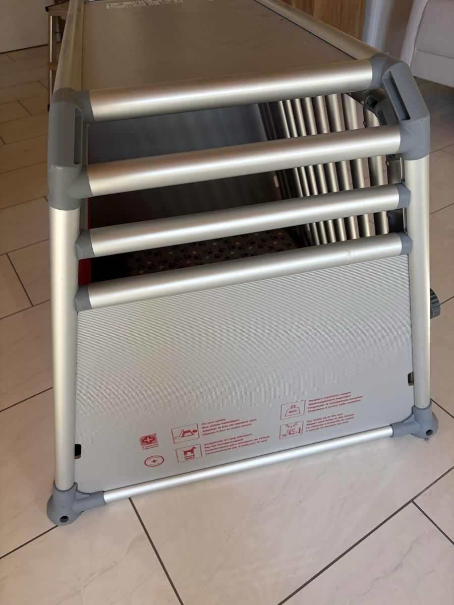 Käfige, Transport & Sicherheit: Hundebox 81x73 cm – Gebraucht aus Rüschlikon von pas_g92x 1