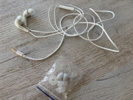 Original Samsung In-Ear Kopfhörer weiss