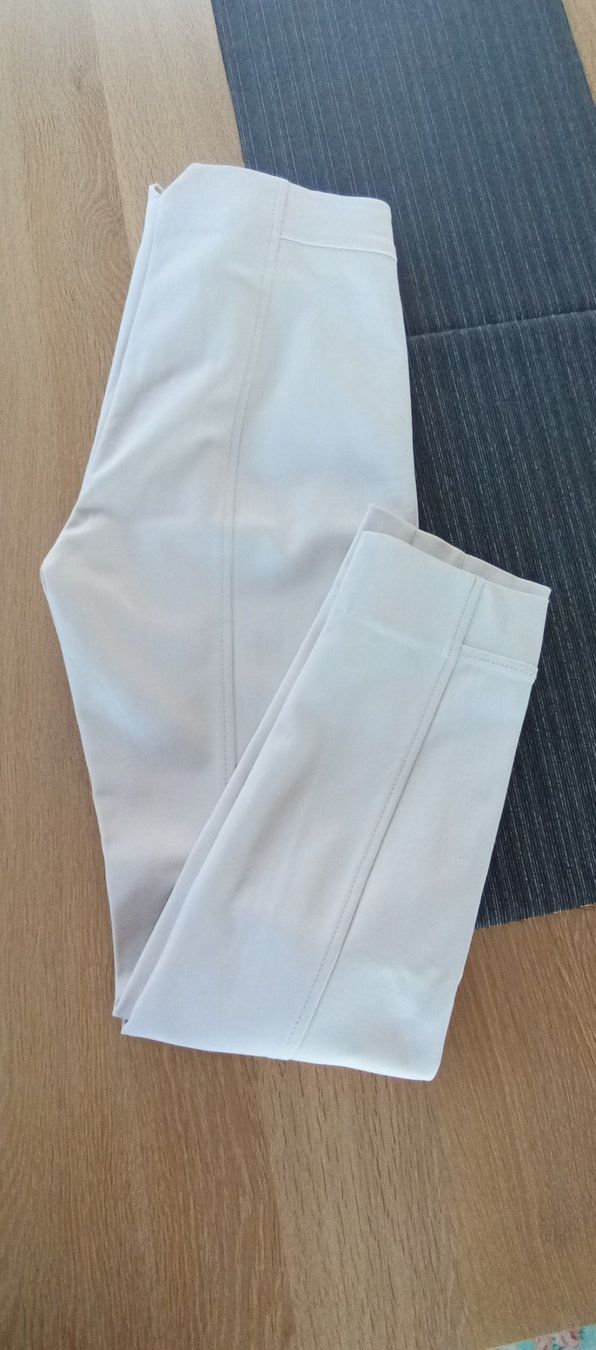 Pantalons: Hose Marc cain Gr. 34 – Neuf (Voir description) à Seon par wer_9m28
