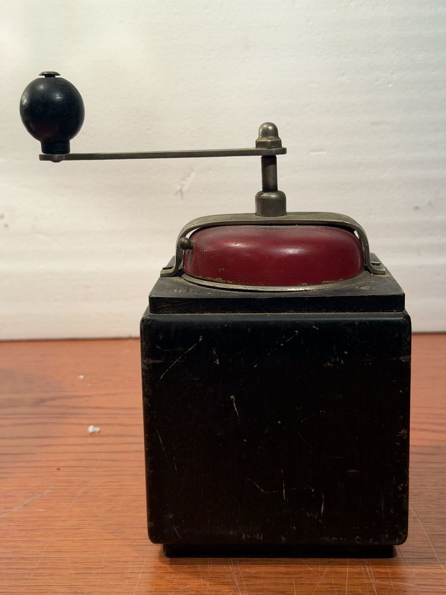 Küchengeräte: Vintage PeDe Dienes Coffee Grinder - Retro Kitchen Charm – Gebraucht aus Lausanne von vas_cdb2 2