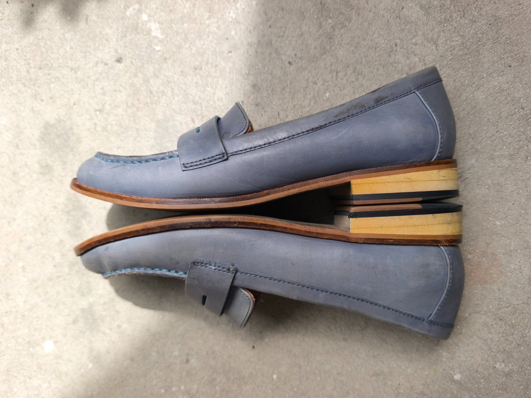 Clarks Scarpe da donna: Clarks leather loafers, 39.5 – Usato da Sursee venduto da Re.joy 3