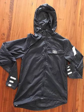 A vendre veste coupe 100% taille S