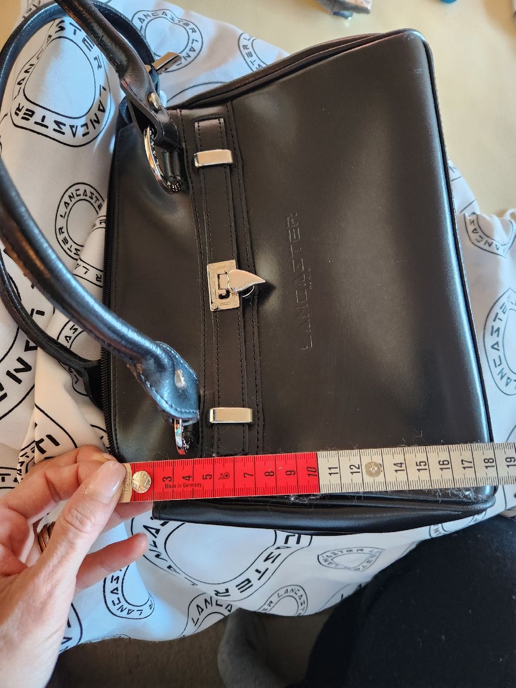Lancaster Borse da donna: lancaster cuir noir – Usato da Echandens venduto da kimy03 6